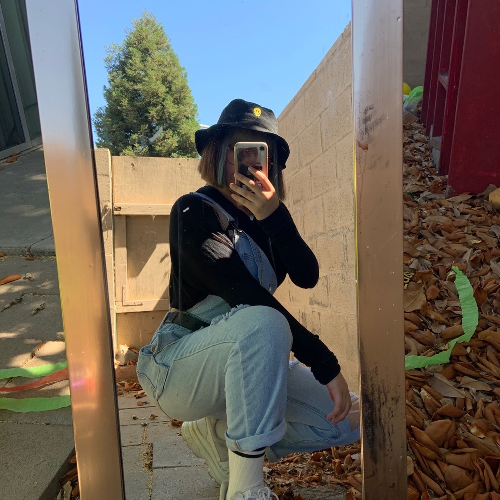 Meet your Posher, Alizah